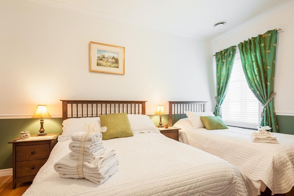 Gite Le Royal Champetre B&B Boischatel Værelse billede
