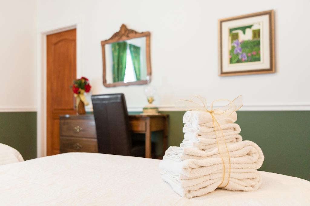 Gite Le Royal Champetre B&B Boischatel Værelse billede